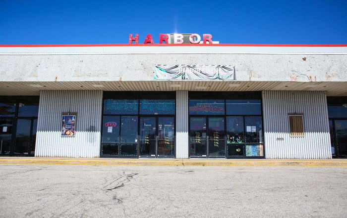 Plaza 1 & 2 Theatre - From Mlive (newer photo)